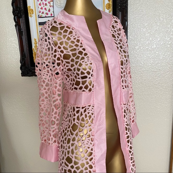 Pink Duster - Picture 2 of 7